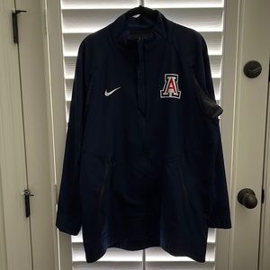 Nike Dri-Fit Size L Arizona Wildcats Jacket